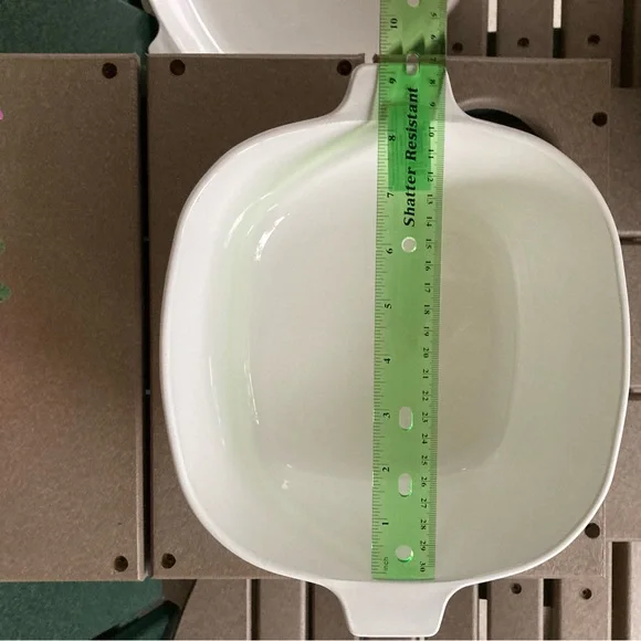 Vintage Corning Ware 2.5 Quart Blue Cornflower - Picture 2 of 6